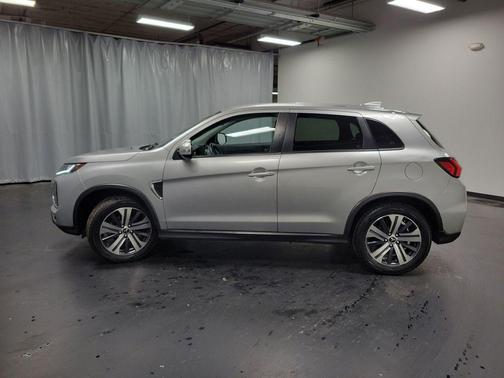 2022 Mitsubishi Outlander Sport SE