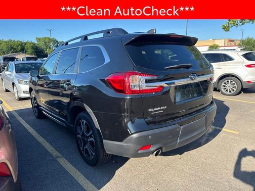 Crystal Black Silica 2023 Subaru Ascent Limited 7-Passenger