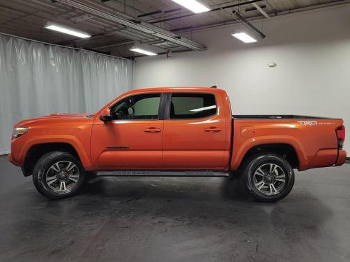 2018 Toyota Tacoma TRD Sport