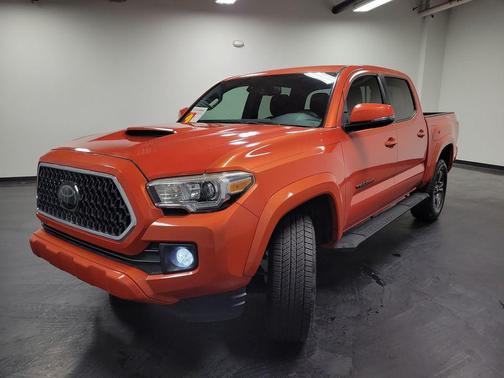 2018 Toyota Tacoma TRD Sport