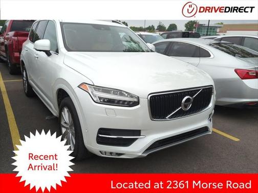 2016 Volvo XC90 T6 Momentum