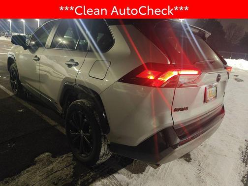 2024 Toyota RAV4 Hybrid SE