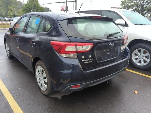 2019 Subaru Impreza 2.0i