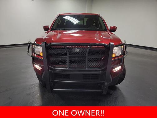 Cardinal Red Metallic Tricoat 2024 Nissan Frontier SV