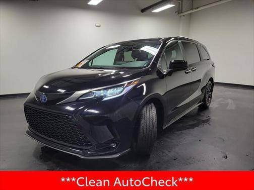 2024 Toyota Sienna XSE 7 Passenger
