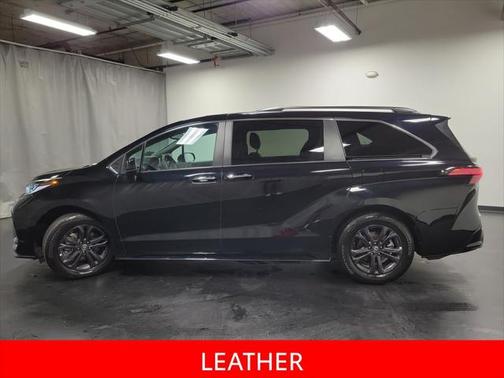 2024 Toyota Sienna XSE 7 Passenger