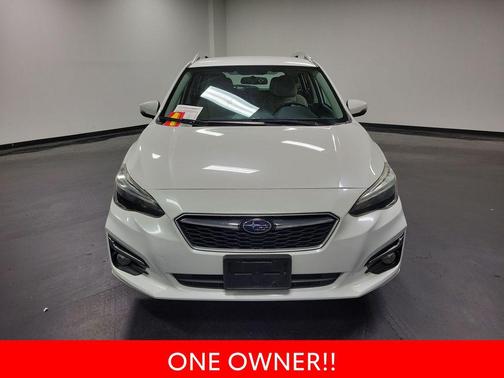 Crystal White Pearl 2018 Subaru Impreza 2.0i Limited