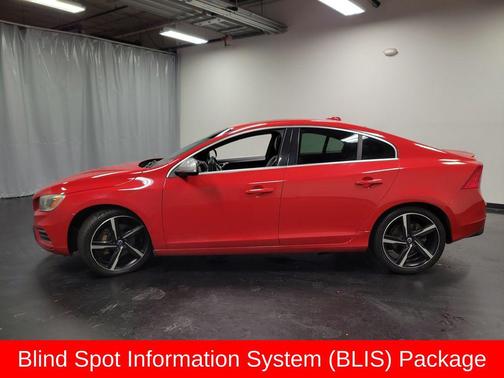 Passion Red 2016 Volvo S60 T6 Drive-E R-Design