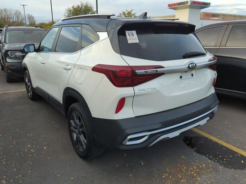2021 Kia Seltos S