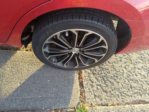 2014 Toyota Corolla S Plus