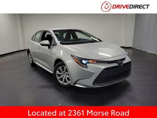 Classic Silver Metallic 2025 Toyota Corolla LE