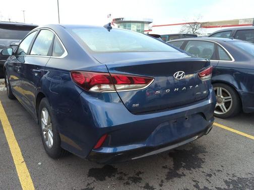 2018 Hyundai SONATA SE