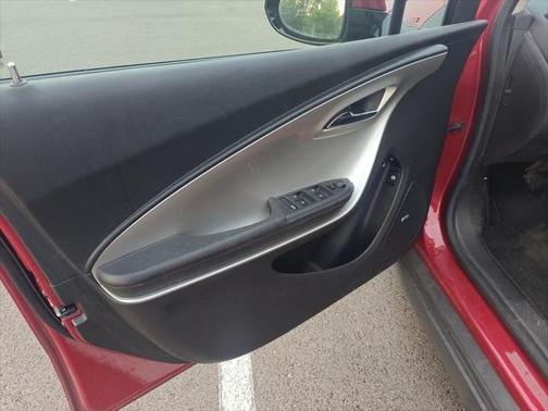 2013 Chevrolet Volt Base