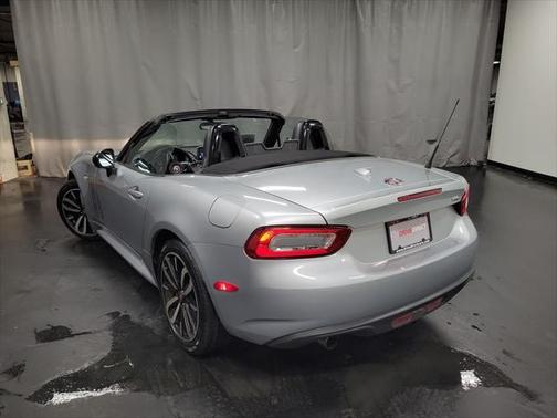 2020 FIAT 124 Spider Base