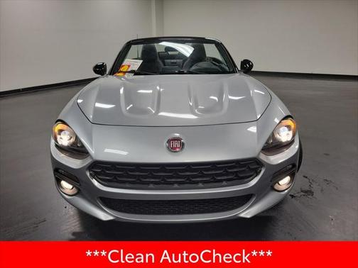 2020 FIAT 124 Spider Base