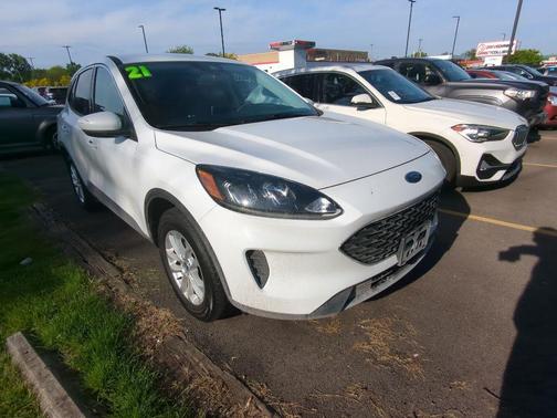 Oxford White 2021 Ford Escape SE