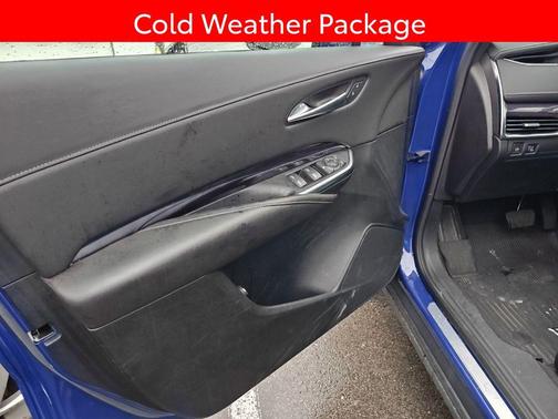 Wave Metallic 2021 Cadillac XT4 Luxury