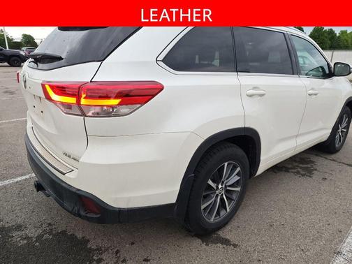 Blizzard Pearl 2018 Toyota Highlander XLE