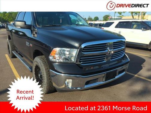 2017 RAM 1500 SLT