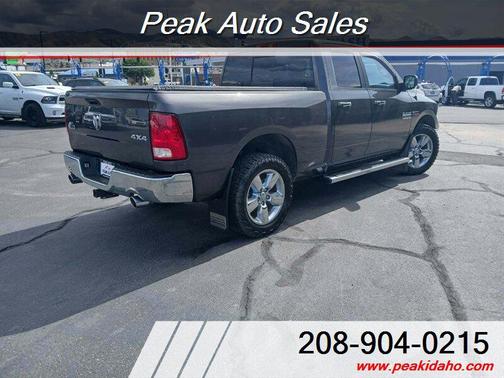 Granite Crystal Metallic Clear Coat 2018 RAM 1500 SLT