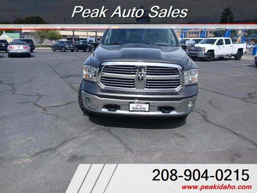 Granite Crystal Metallic Clear Coat 2018 RAM 1500 SLT