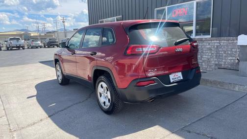 2017 Jeep Cherokee Sport