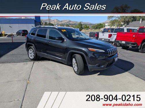 Brilliant Black Crystal Pearl Coat 2016 Jeep Cherokee Latitude