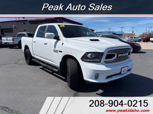 Bright White Clear Coat 2018 RAM 1500 Sport