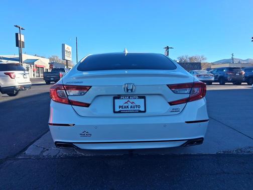 2018 Honda Accord Touring 2.0T
