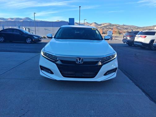 2018 Honda Accord Touring 2.0T