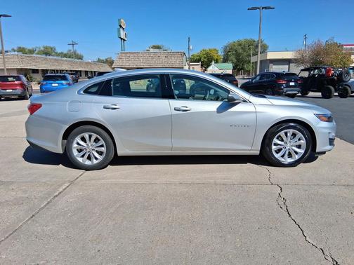2020 Chevrolet Malibu FWD LT