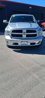 Maximum Steel Metallic Clearcoat 2014 RAM 1500 SLT