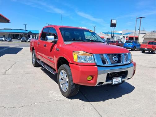 2010 Nissan Titan SE