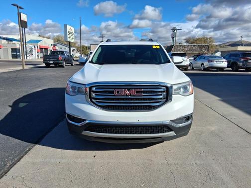 2019 GMC Acadia SLE-2