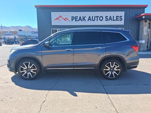 2019 Honda Pilot Touring 8-Passenger