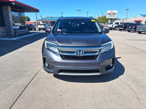 2019 Honda Pilot Touring 8-Passenger