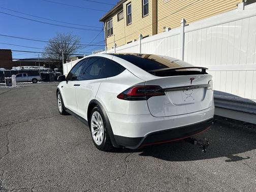 2018 Tesla Model X 100D