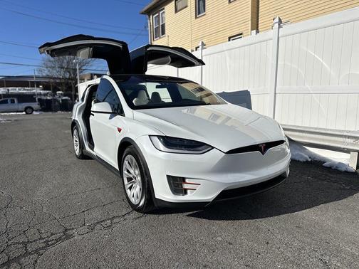2018 Tesla Model X 100D
