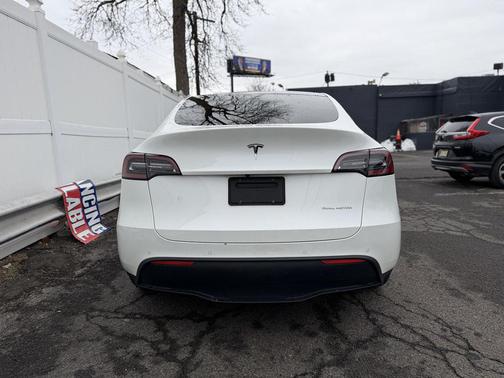 2020 Tesla Model Y Long Range Dual Motor All-Wheel Drive