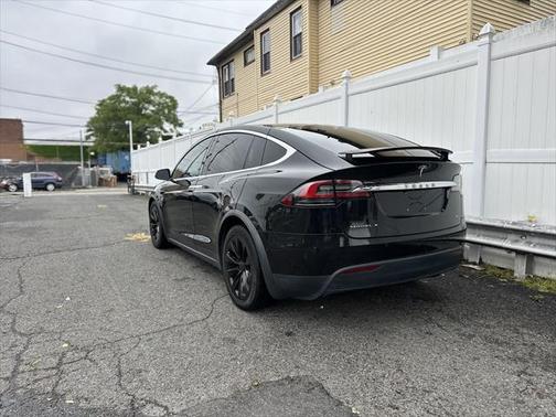 2016 Tesla Model X 75D