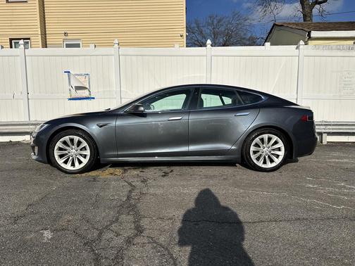 2017 Tesla Model S 75D