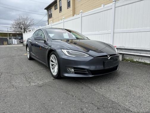2017 Tesla Model S 75D