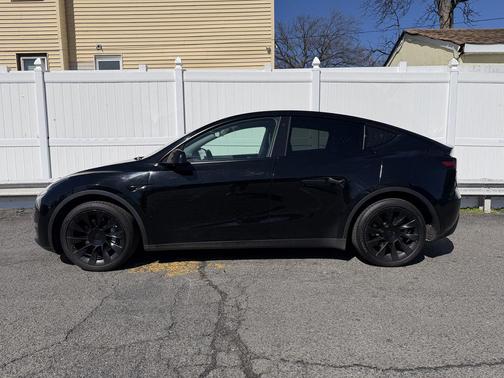 Solid Black 2021 Tesla Model Y Long Range Dual Motor All-Wheel Drive