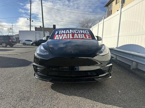 2022 Tesla Model Y Performance Dual Motor All-Wheel Drive