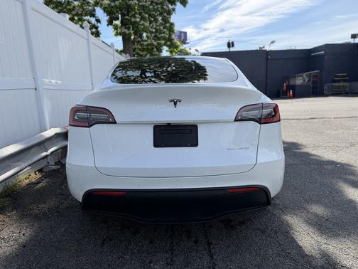 Pearl White Multi-Coat 2020 Tesla Model Y Long Range Dual Motor All-Wheel Drive