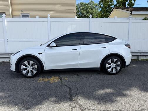 Pearl White Multi-Coat 2020 Tesla Model Y Long Range Dual Motor All-Wheel Drive