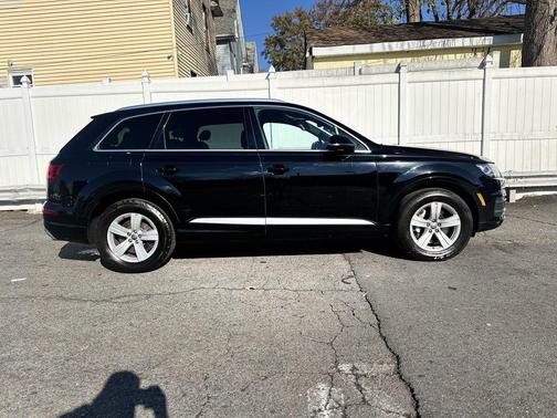 2017 Audi Q7 2.0T Premium