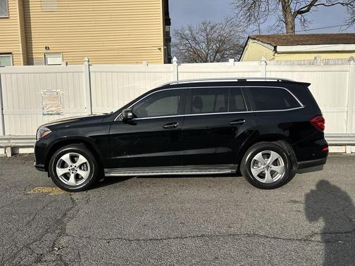 2018 Mercedes-Benz GLS 450 4MATIC