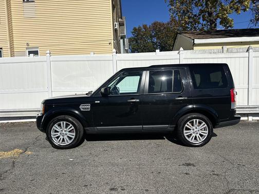 2010 Land Rover LR4 Base