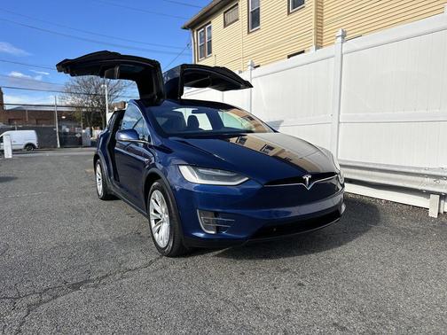 2017 Tesla Model X 75D